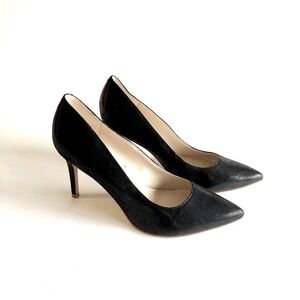 Marc Fisher Black Lizard Print Fabric Point Toe Heels size 9.5